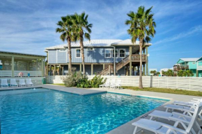 Nature Preserve View Shared Pool Outdoor Living Casa Pescadora by AvantStay